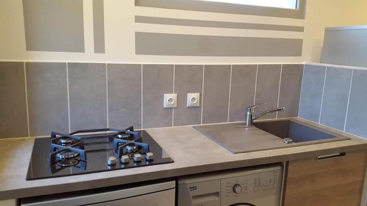 Studio climatisé avec terrasse et Wi FI . Apartamento Saint-Marcel-lès-Valence Exterior foto